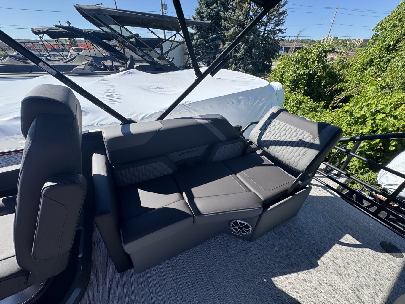 2026 Sylvan X1 LZ DH 150HP