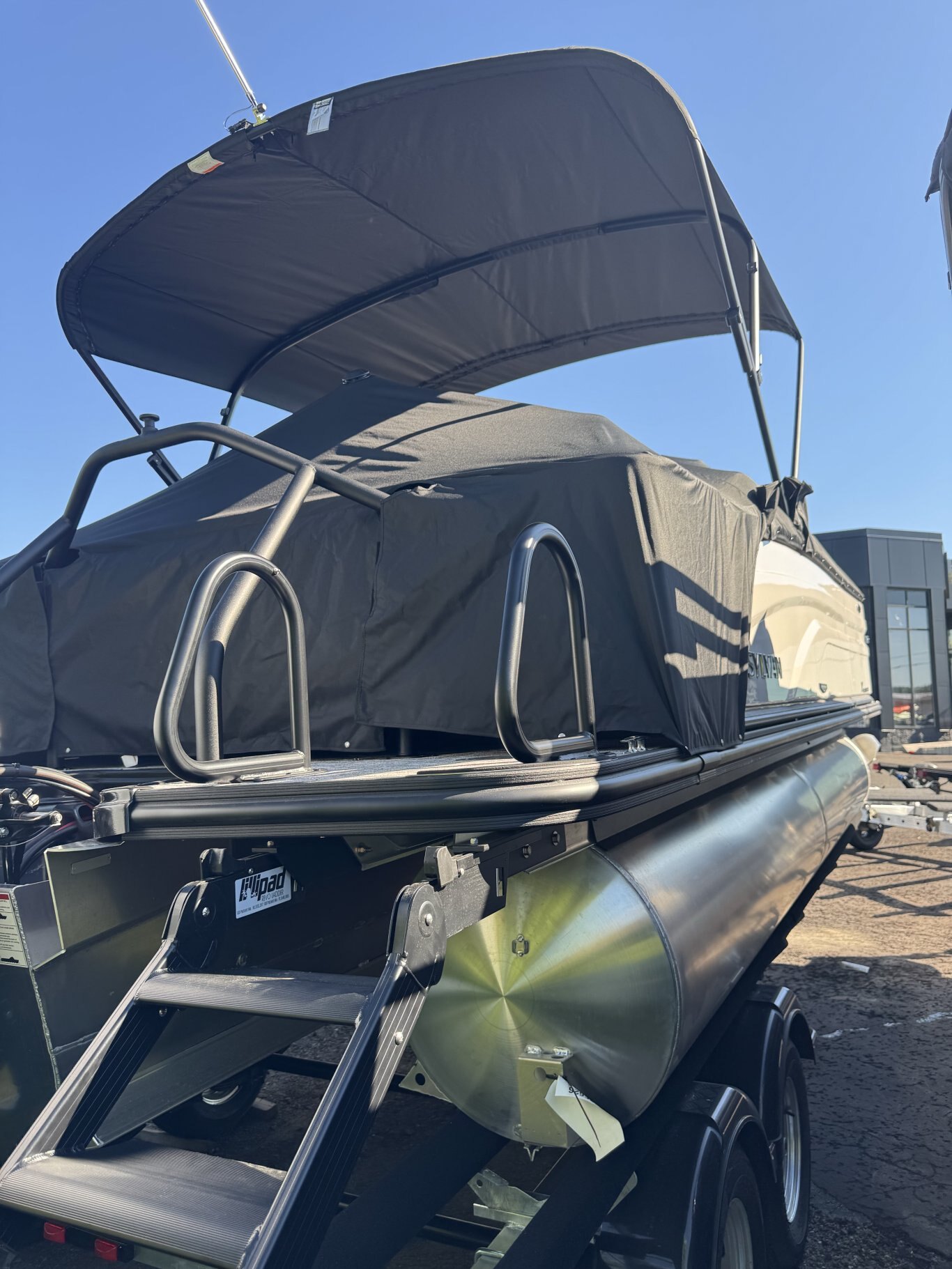 2026 Sylvan X1 LZ DH 150HP
