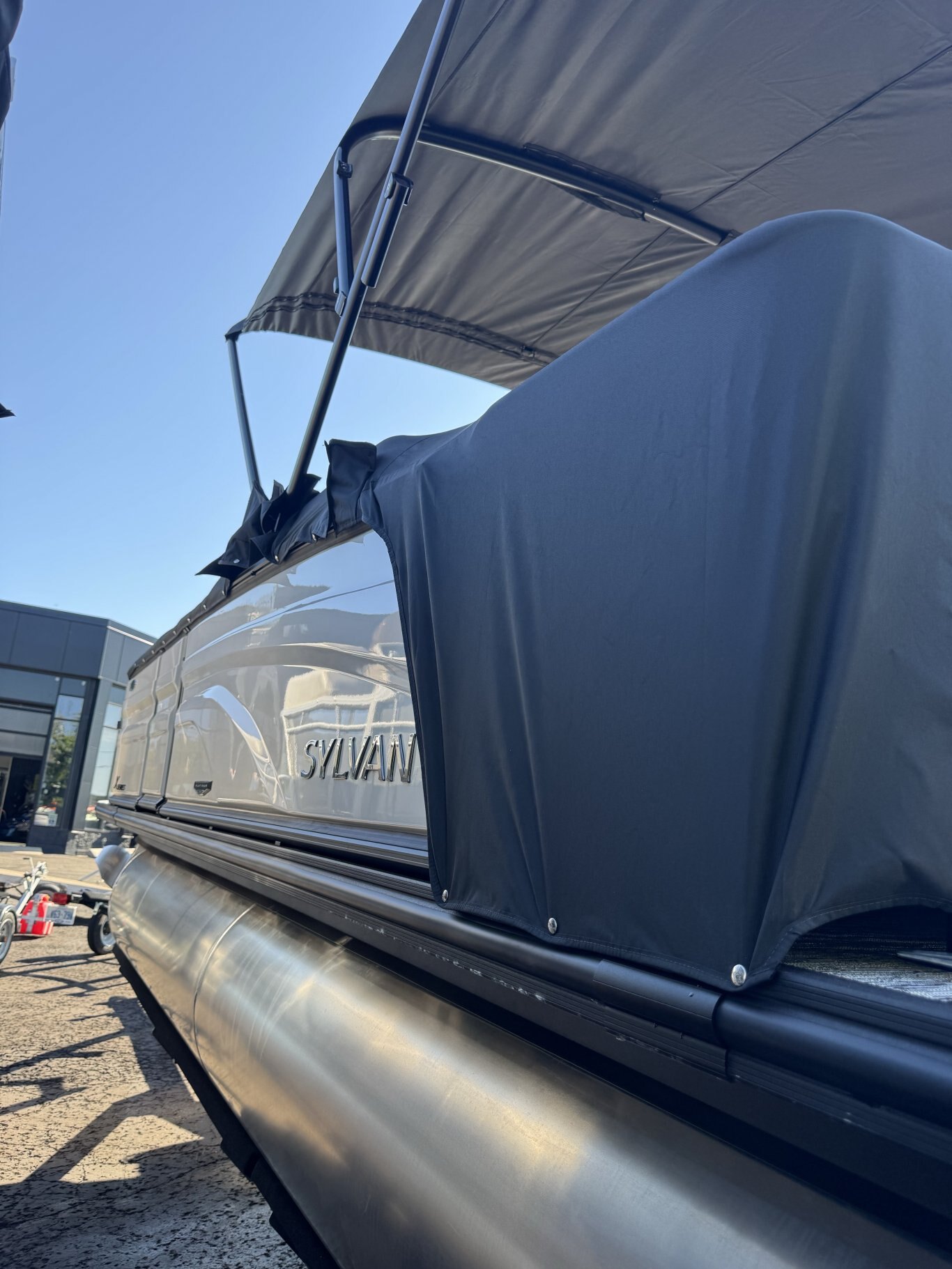 2026 Sylvan X1 LZ DH 150HP