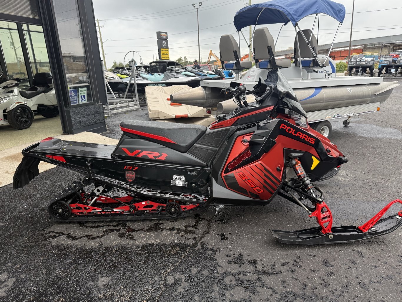 2025 Polaris VR1 Dynamic