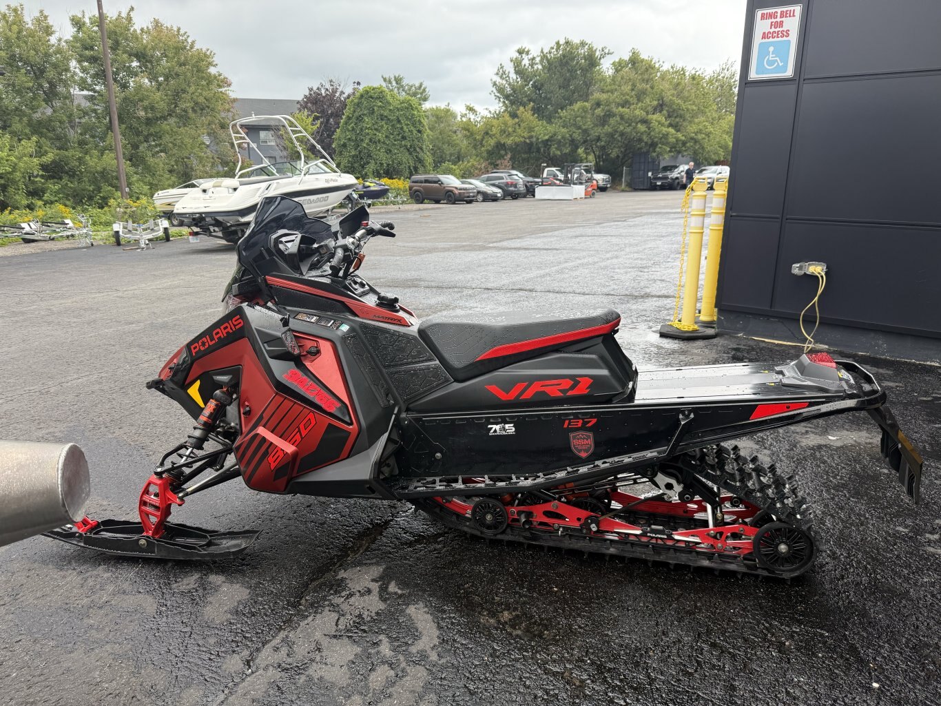 2025 Polaris VR1 Dynamic