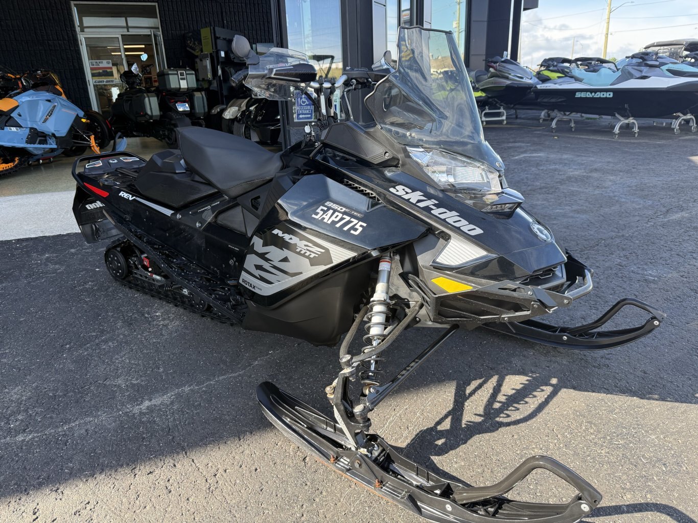 2018 Ski Doo MXZ TNT 129 850