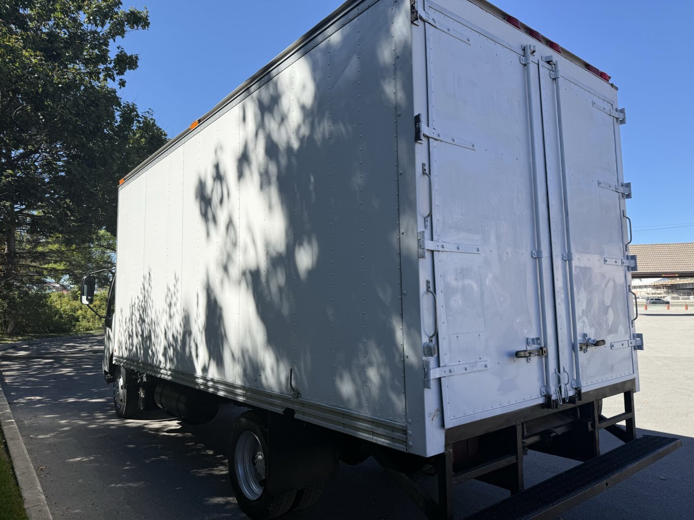 2014 Hino 195
