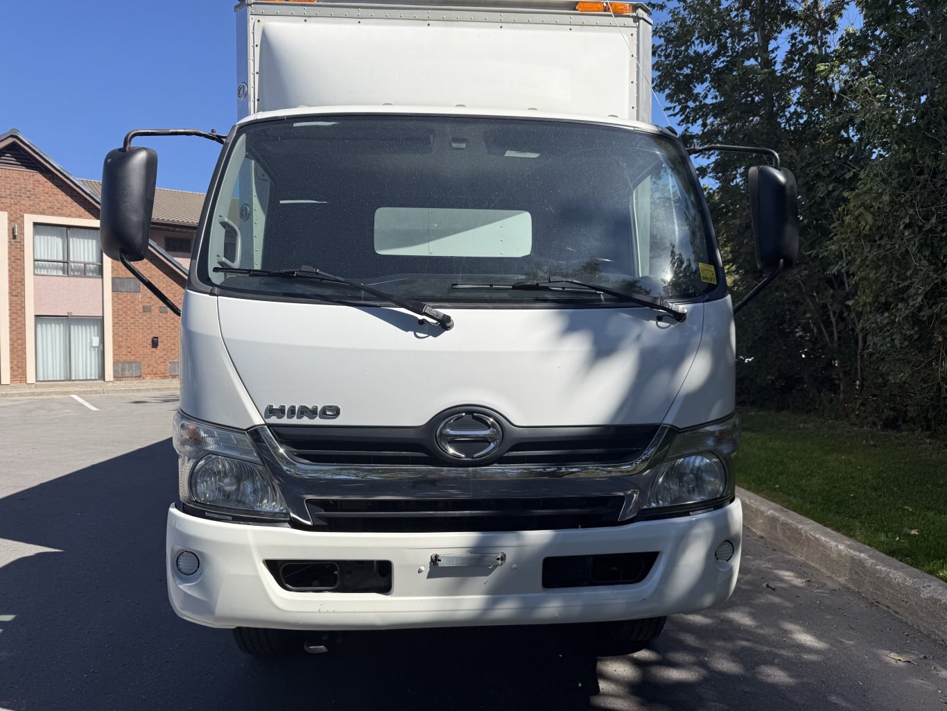 2014 Hino 195