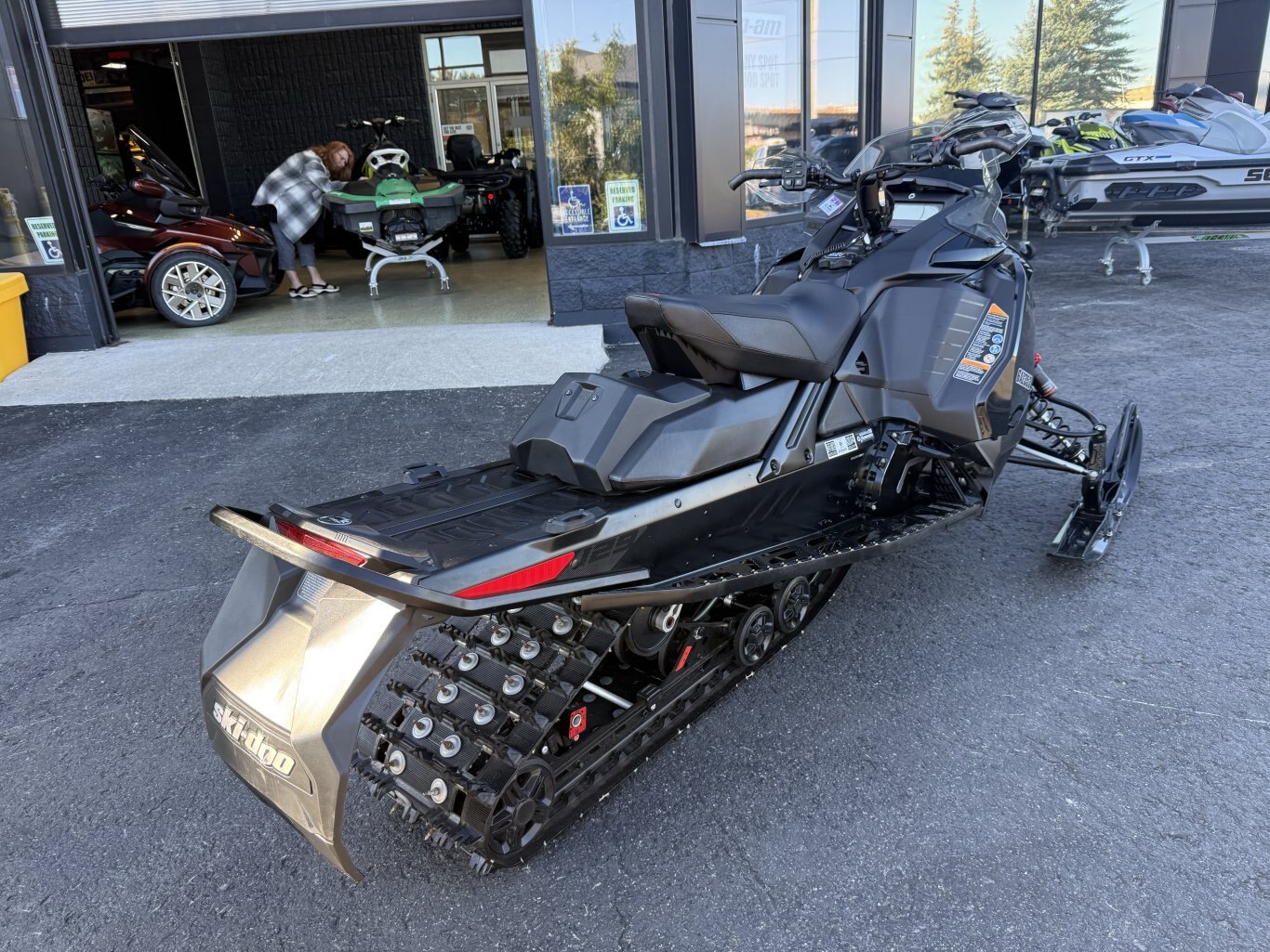 2024 Ski Doo MXZ X 600R