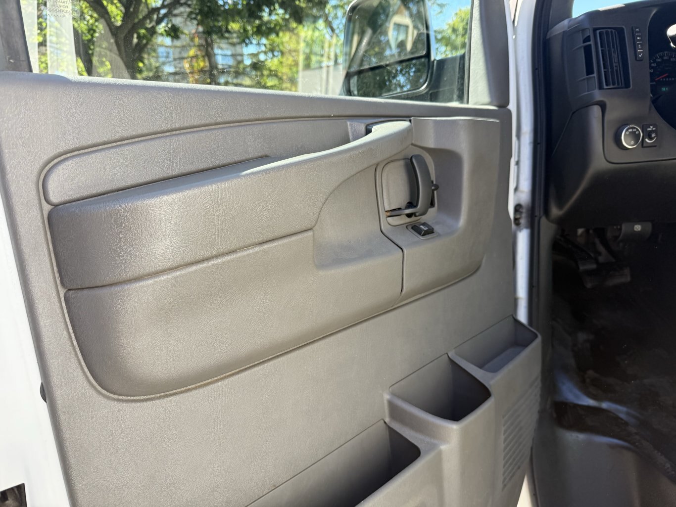 2015 GMC Savana 2500