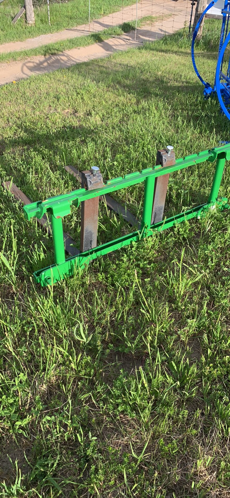 Hla 900lb 42” Pallet Forks