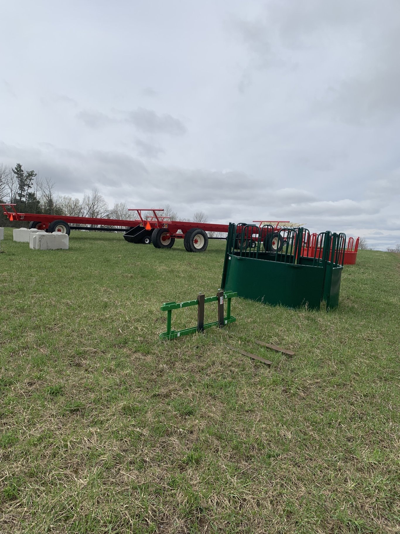 Horse Tombstone Hay Feeders