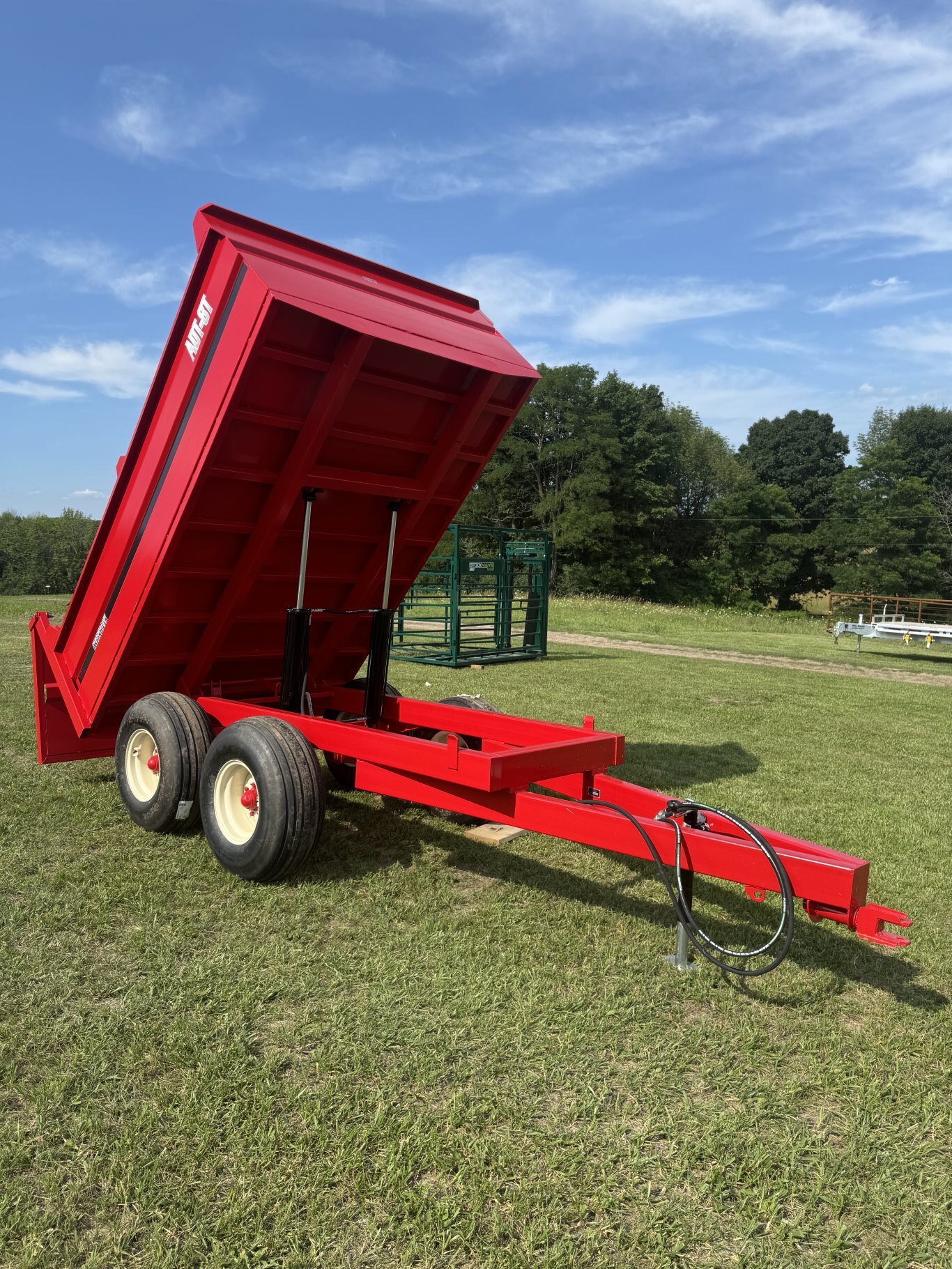 New 8 Ton Dump Trailer