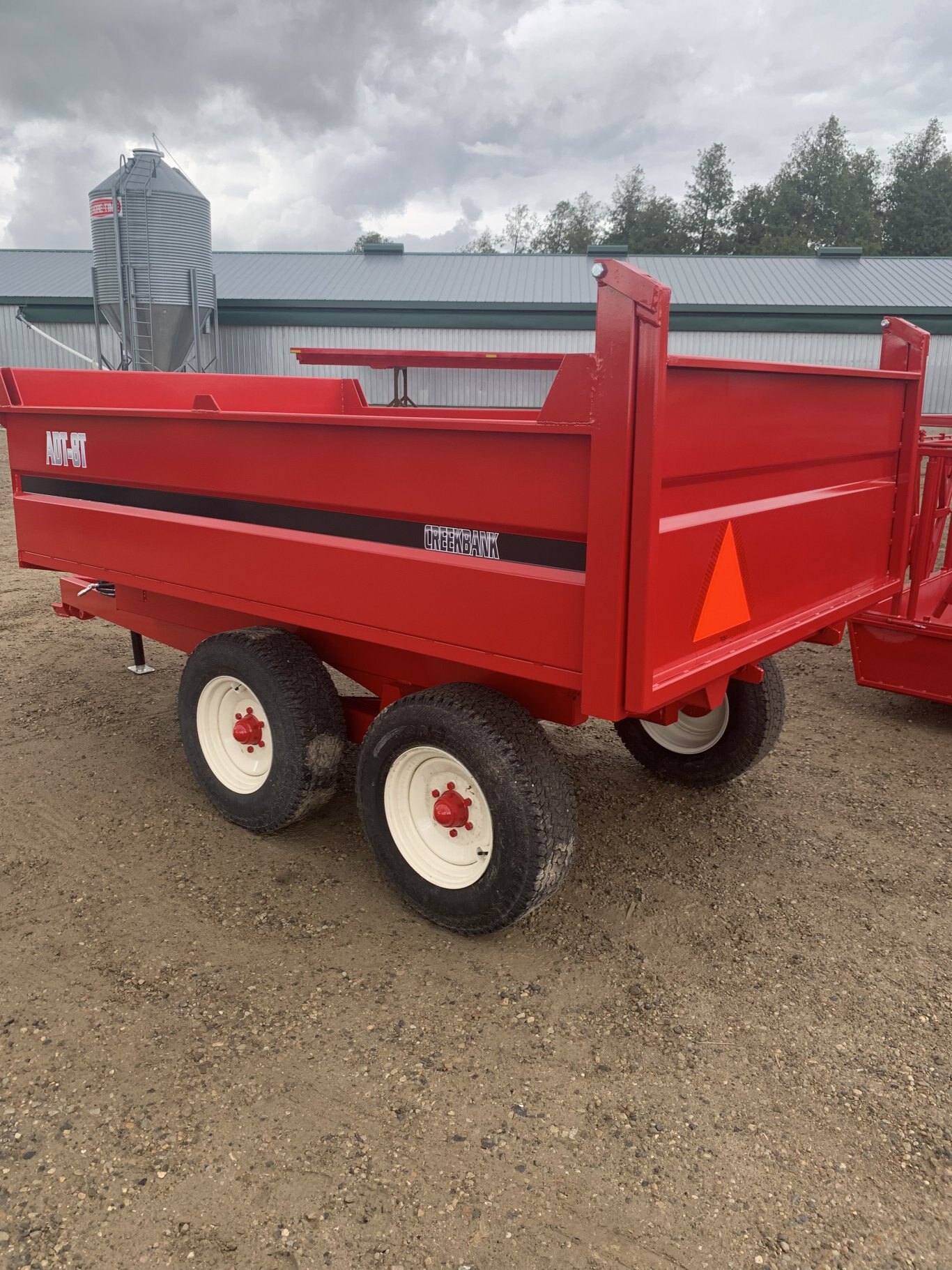 New 8 Ton Dump Trailer