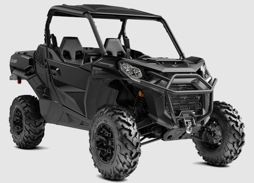 2023 Can-Am Commander XT 1000R triple-black