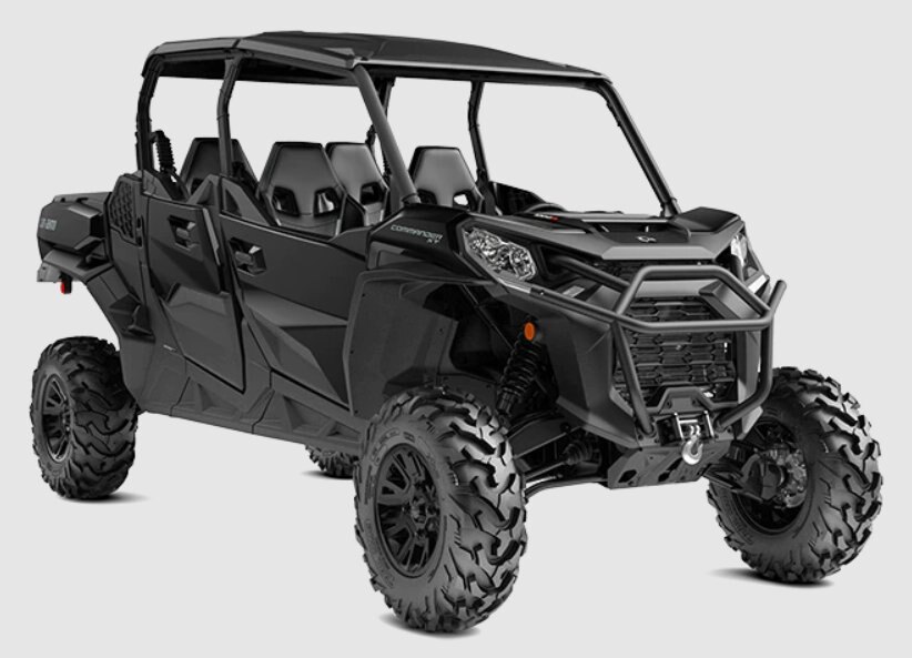 2023 Can-Am Commander MAX XT triple-black