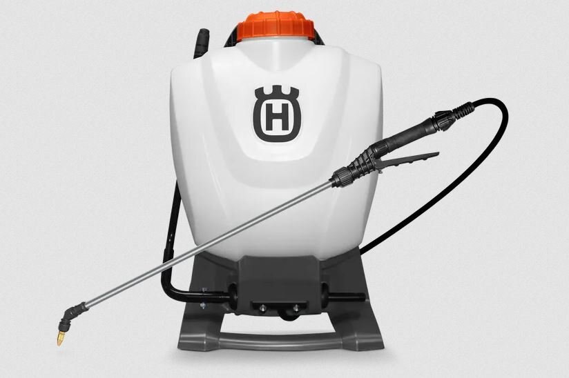 HUSQVARNA 4 Gallon Backpack Sprayer