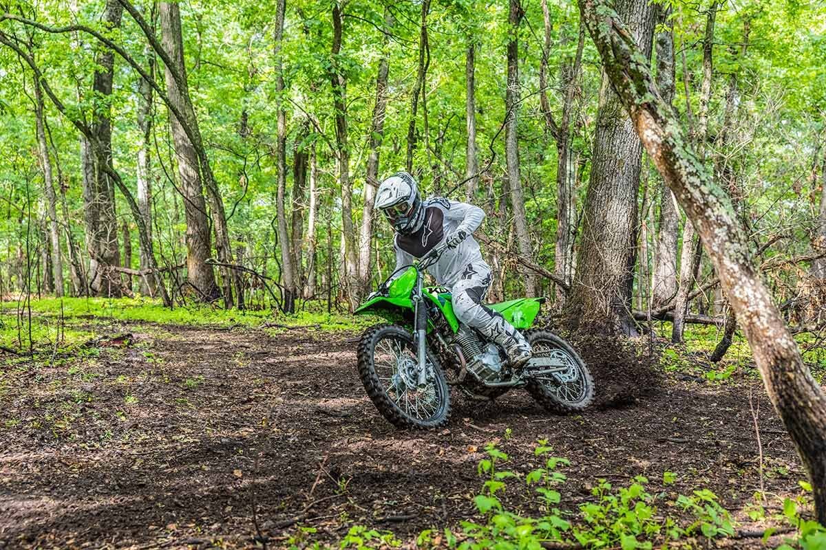 2027 Kawasaki KLX230R S Bright White