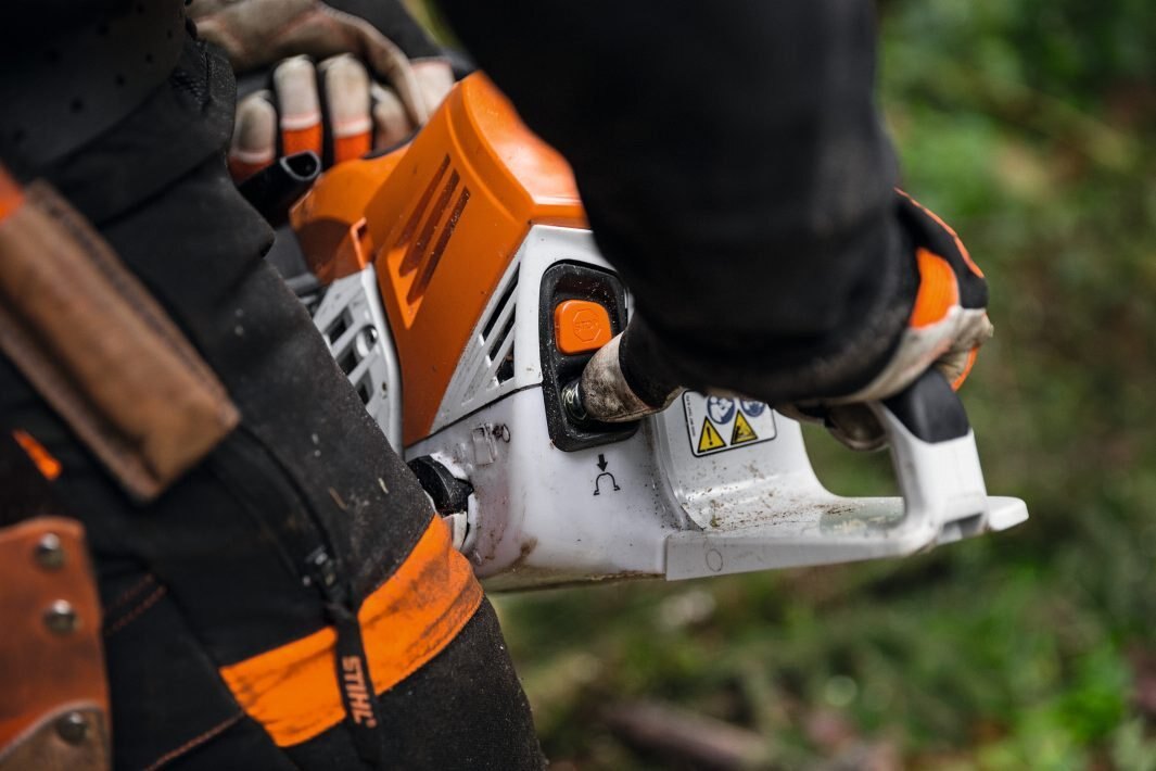 STIHL MS 500iL CHAIN SAW 24