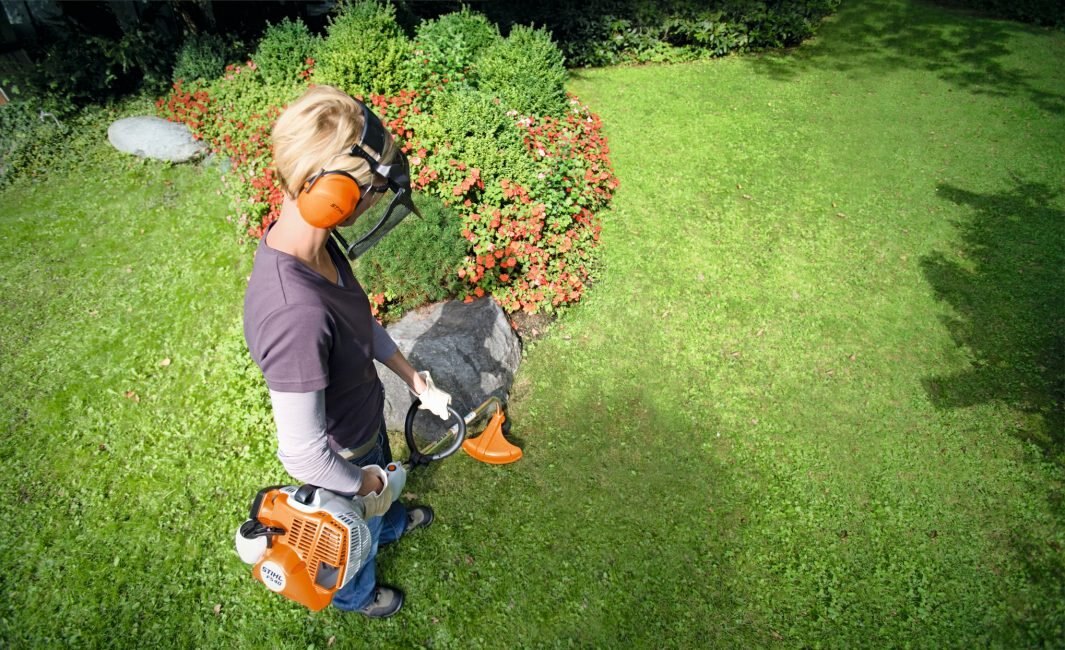 STIHL FS 40 C E GRASS TRIMMER