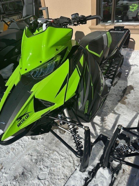 2023 Arctic Cat RIOT 8000 WITH ATAC *** 0% FINANCING 24 MTHS ***