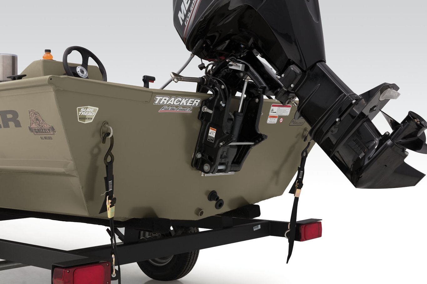 2025 Tracker GRIZZLY® 1648 SC