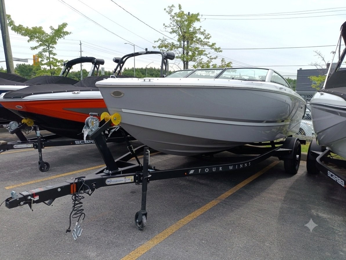 2026 Four Winns H1 4.5 l MERCRUISER