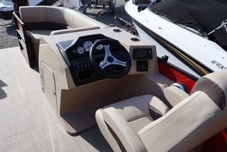 2025 Bentley LE CR 160 - Merc 40 CT