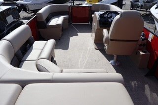 2025 Bentley LE CR 180 - Merc 50 CT
