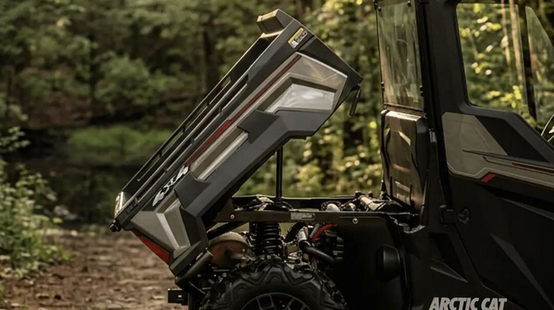 2026 Arctic Cat Prowler XT Black-Magic