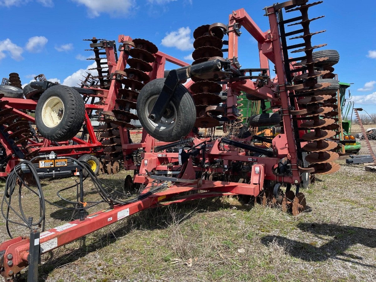 2012 Case IH 330