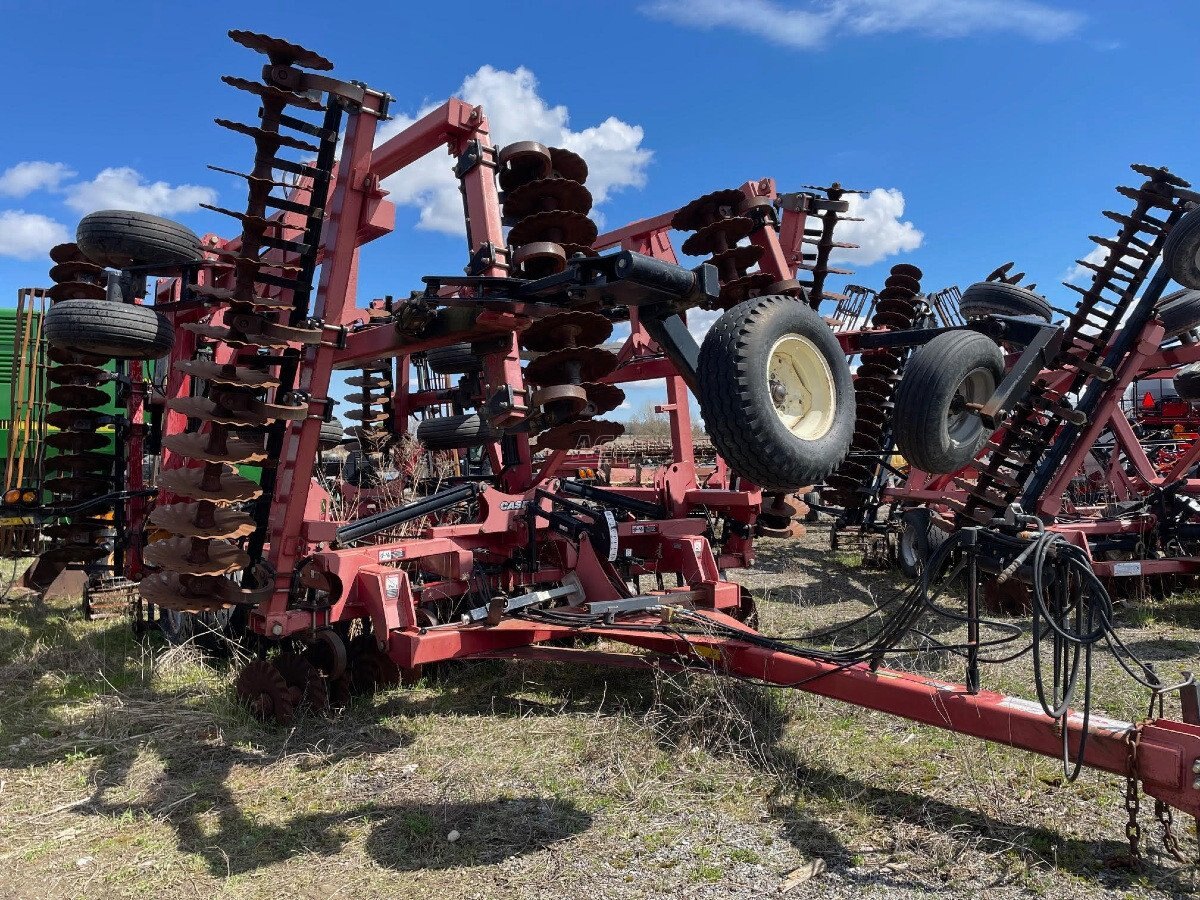 2012 Case IH 330