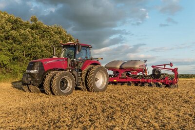 Case IH Magnum™ 180