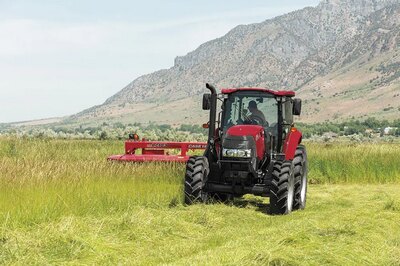 Case IH Farmall® 120A