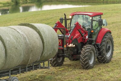 Case IH Farmall® 110U