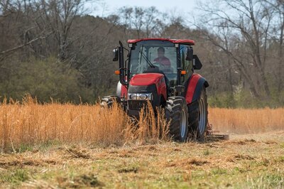 Case IH Utility Farmall® 90C