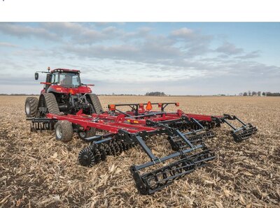 Case IH True-Tandem™ 335 Barracuda