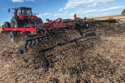 Case IH VT-Flex™ Vertical Tillage Tool