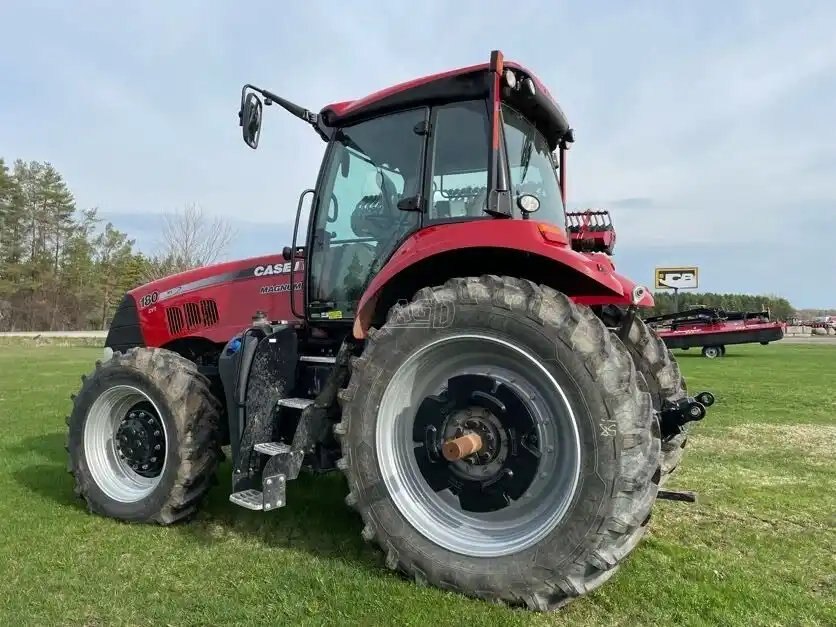 2019 Case IH MAGNUM 180