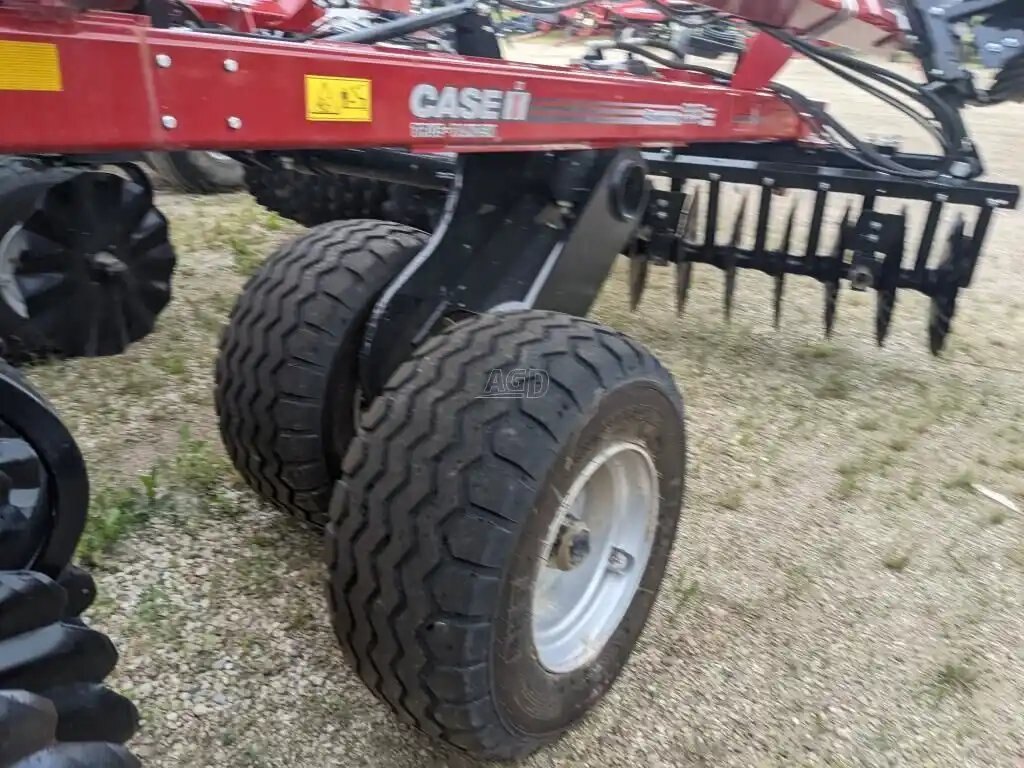 2022 Case IH 335 Barracuda