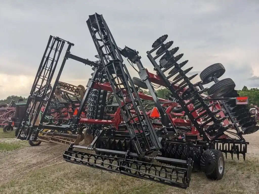 2022 Case IH 335 Barracuda