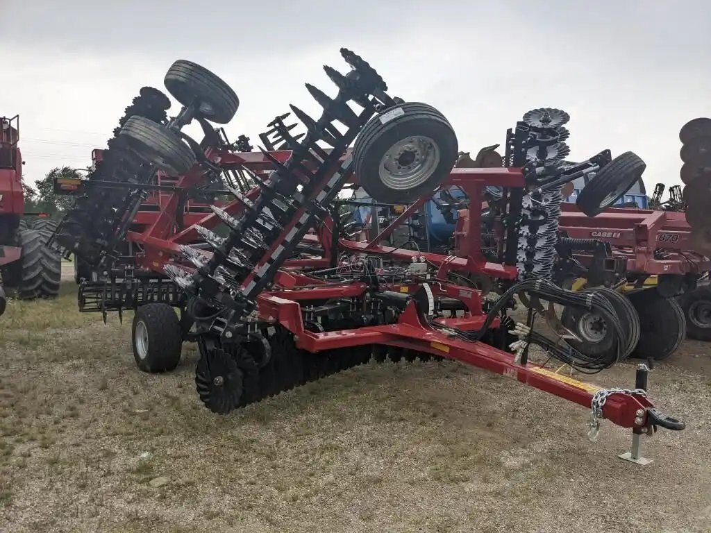 2022 Case IH 335 Barracuda