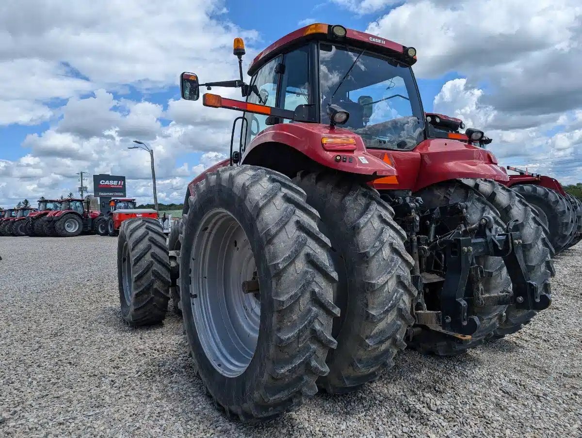 2014 Case IH Magnum 260