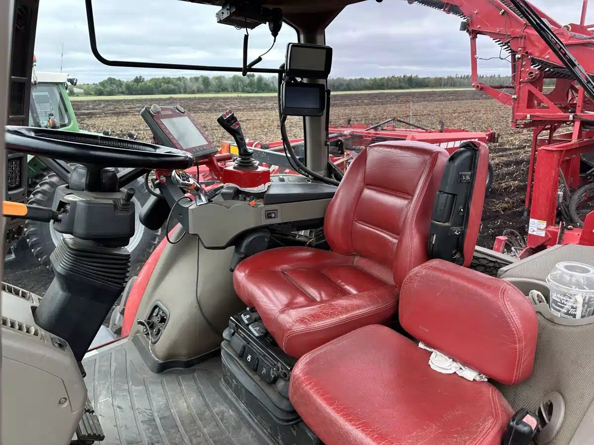 2014 Case IH Magnum 260