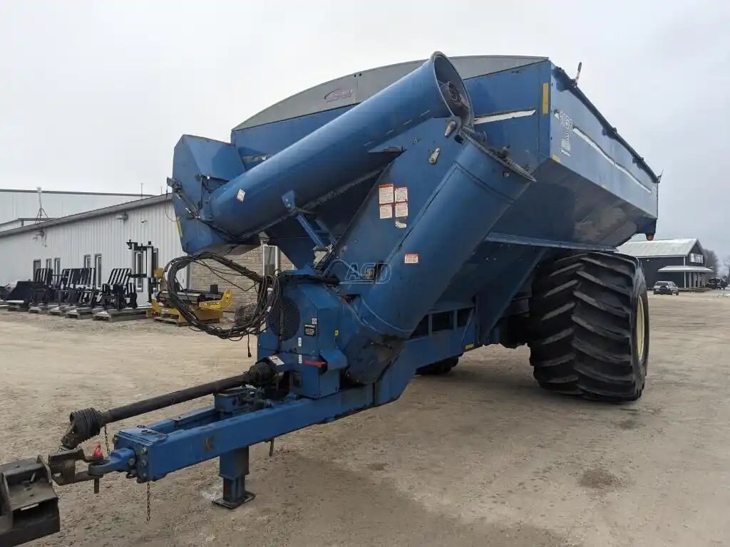 2009 Kinze 1050