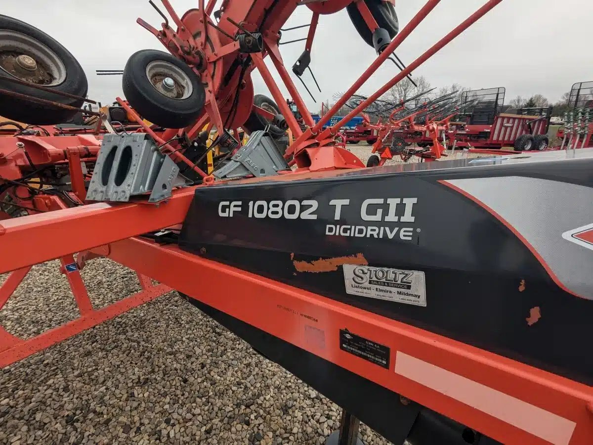 2015 Kuhn GF10802T GII