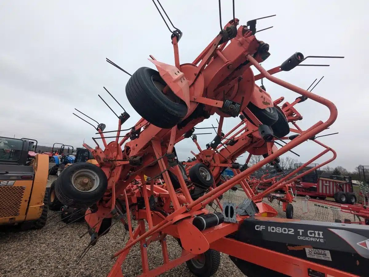 2015 Kuhn GF10802T GII