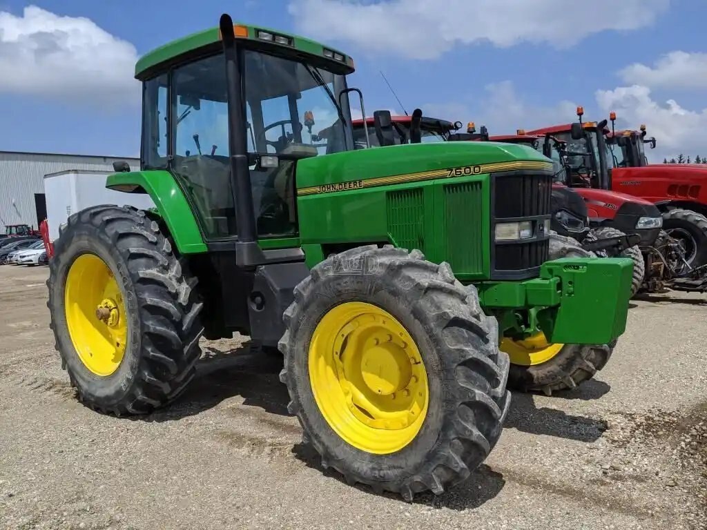 1994 John Deere 7600