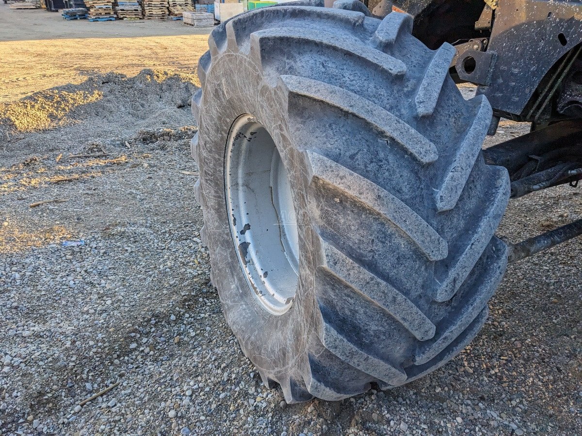 2011 Case IH 8120