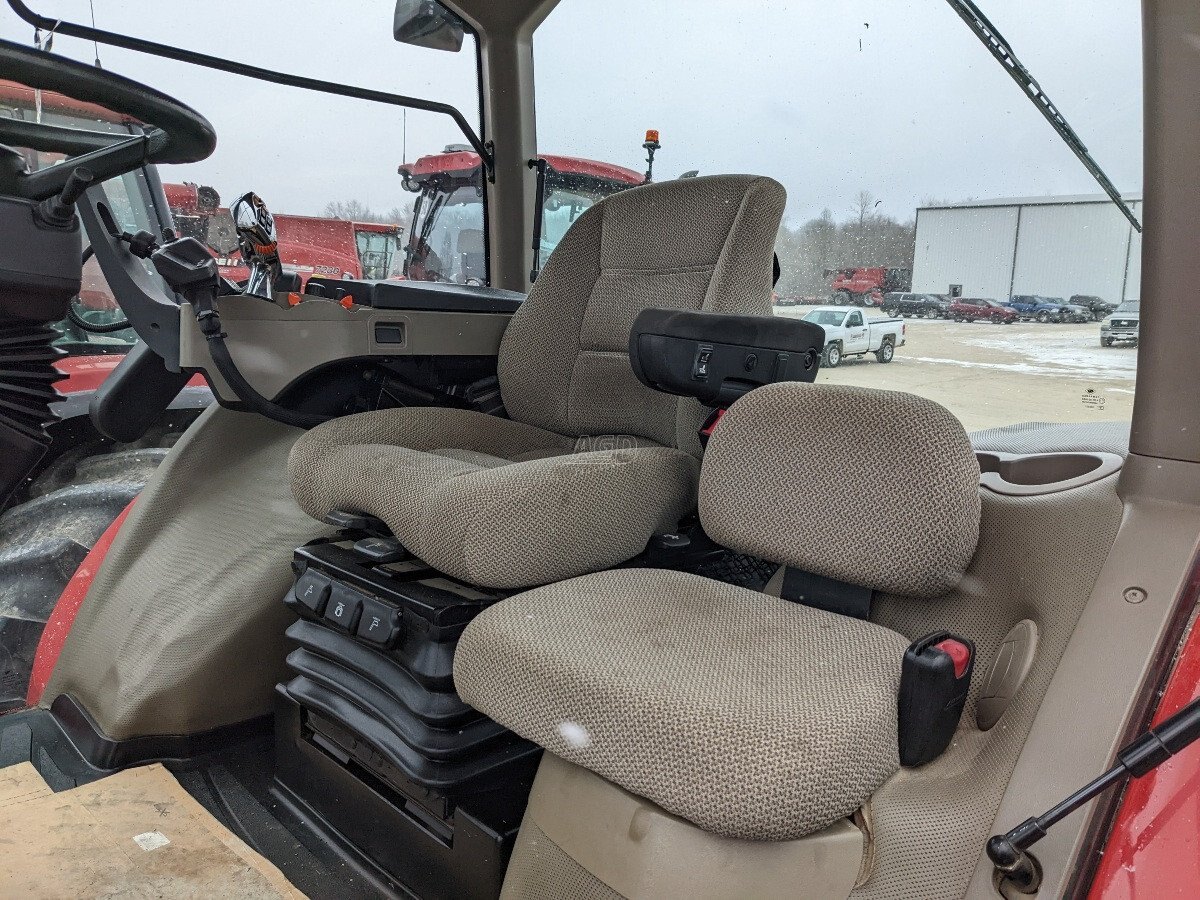 2012 Case IH MAGNUM 180