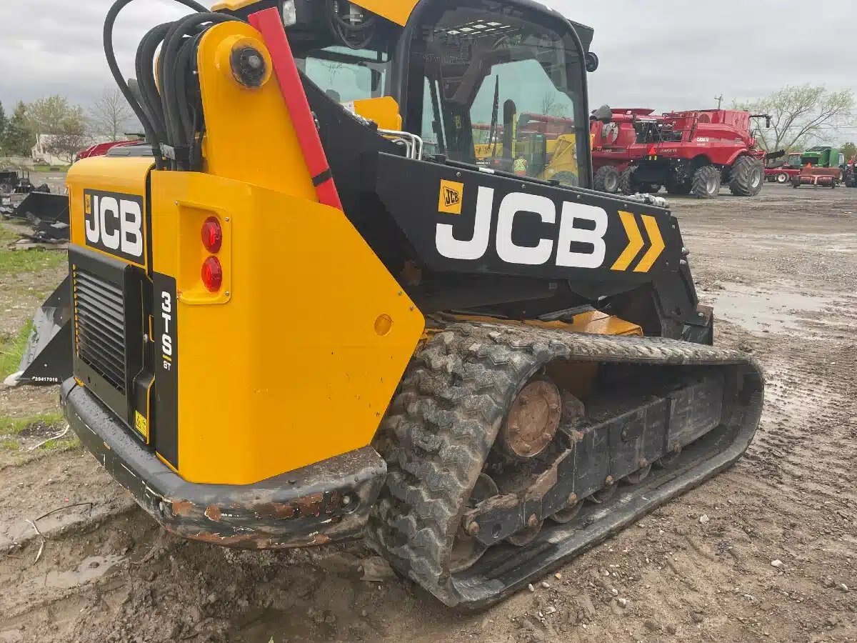 2018 JCB 3TS 8T