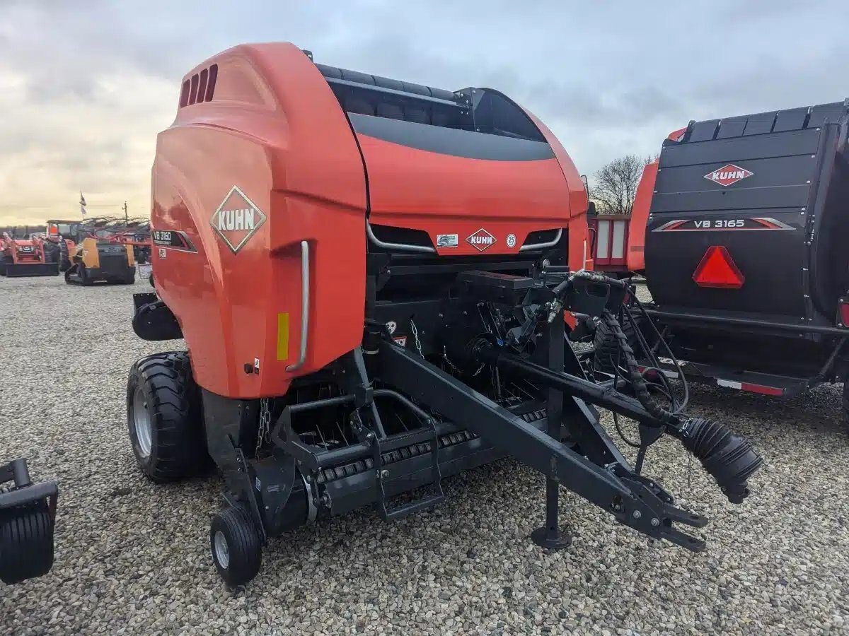 2022 Kuhn vb3160