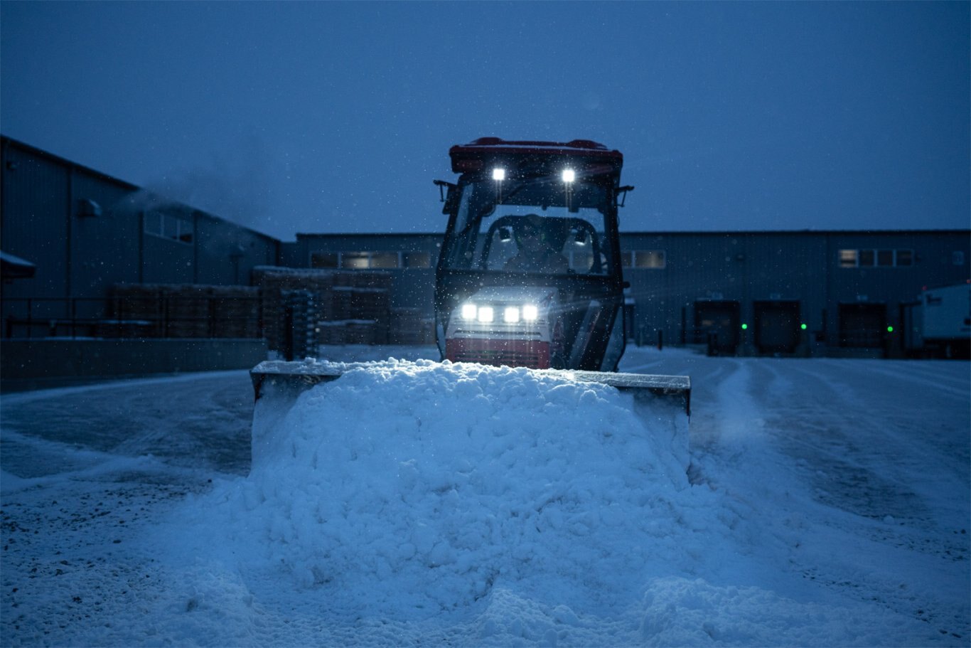 Ventrac SP720 Box Plow