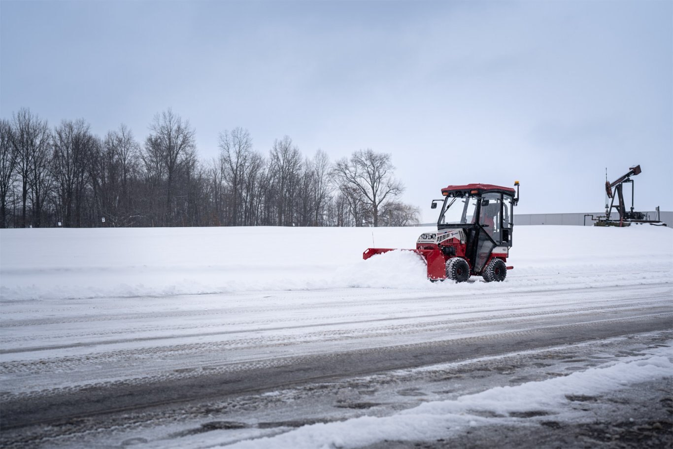 Ventrac SP720 Box Plow